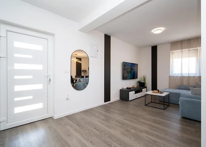 Family-friendly With Swimming Pool - Lozice - 24328 Apartamento *