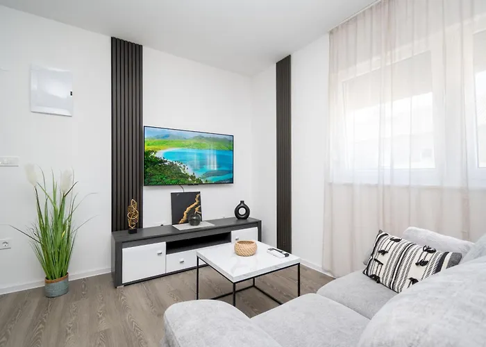 Family-friendly With Swimming Pool - Lozice, - 24328 Apartment Vir